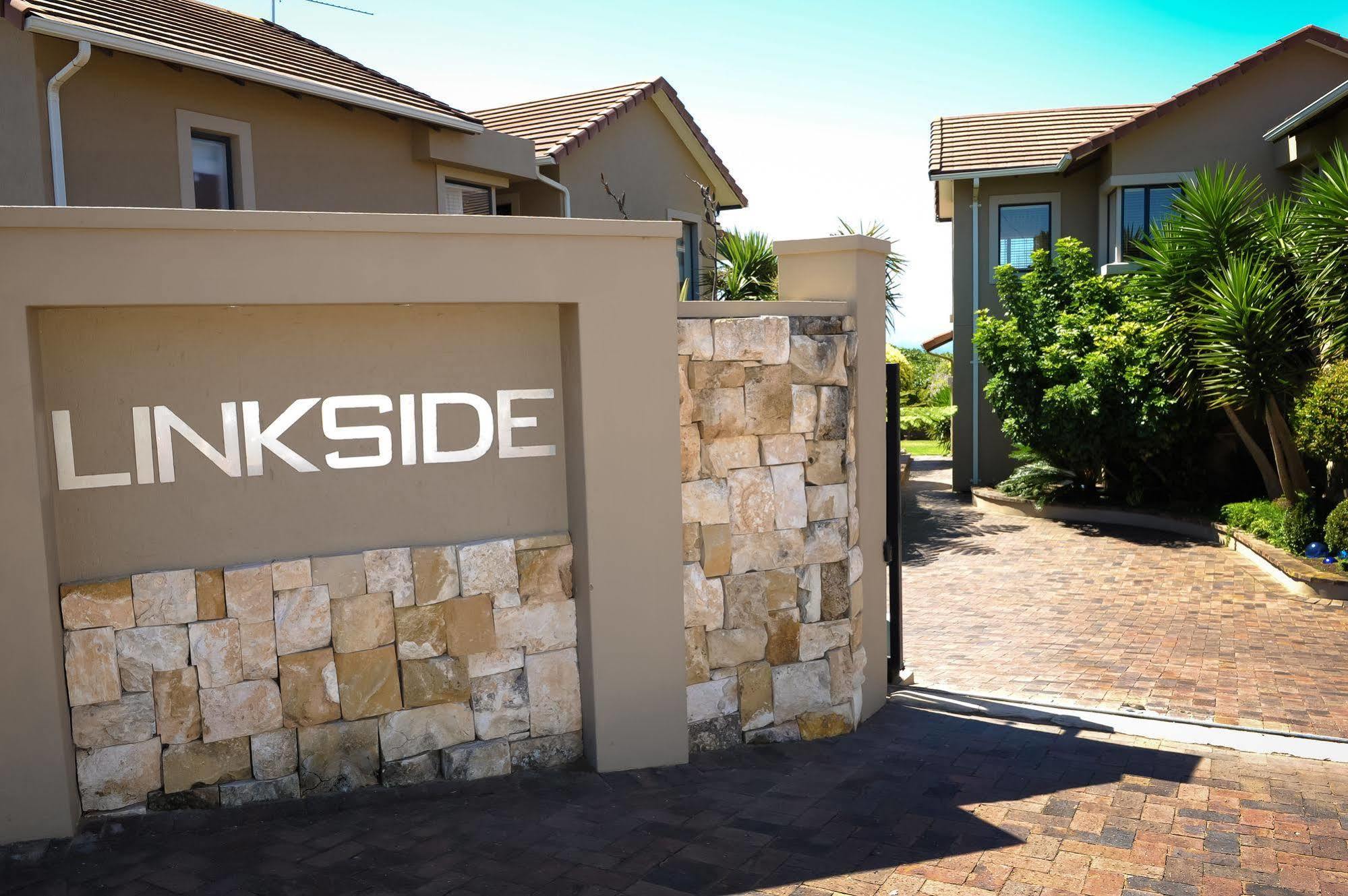 Hotel Linkside 2 Self-Catering à Mossel Bay Extérieur photo